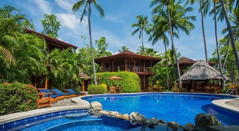 Beachfront Hotel in Tambor photo 4