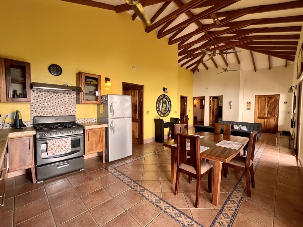 Oceanview House in Montezuma photo 15