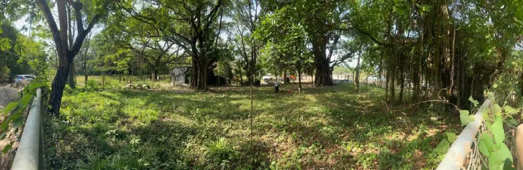 Cabuya Corner Lot 100m from Beach photo 2