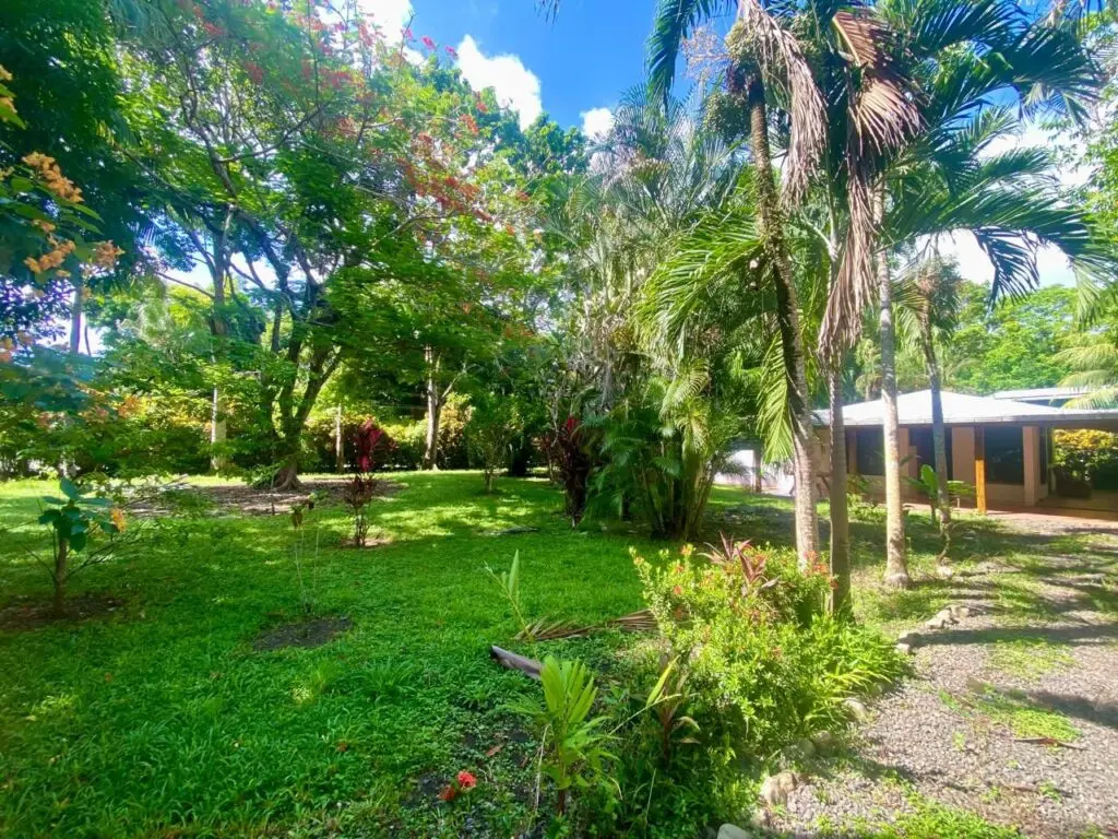 Cozy 2-BR Beach Home in Cabuya photo 4