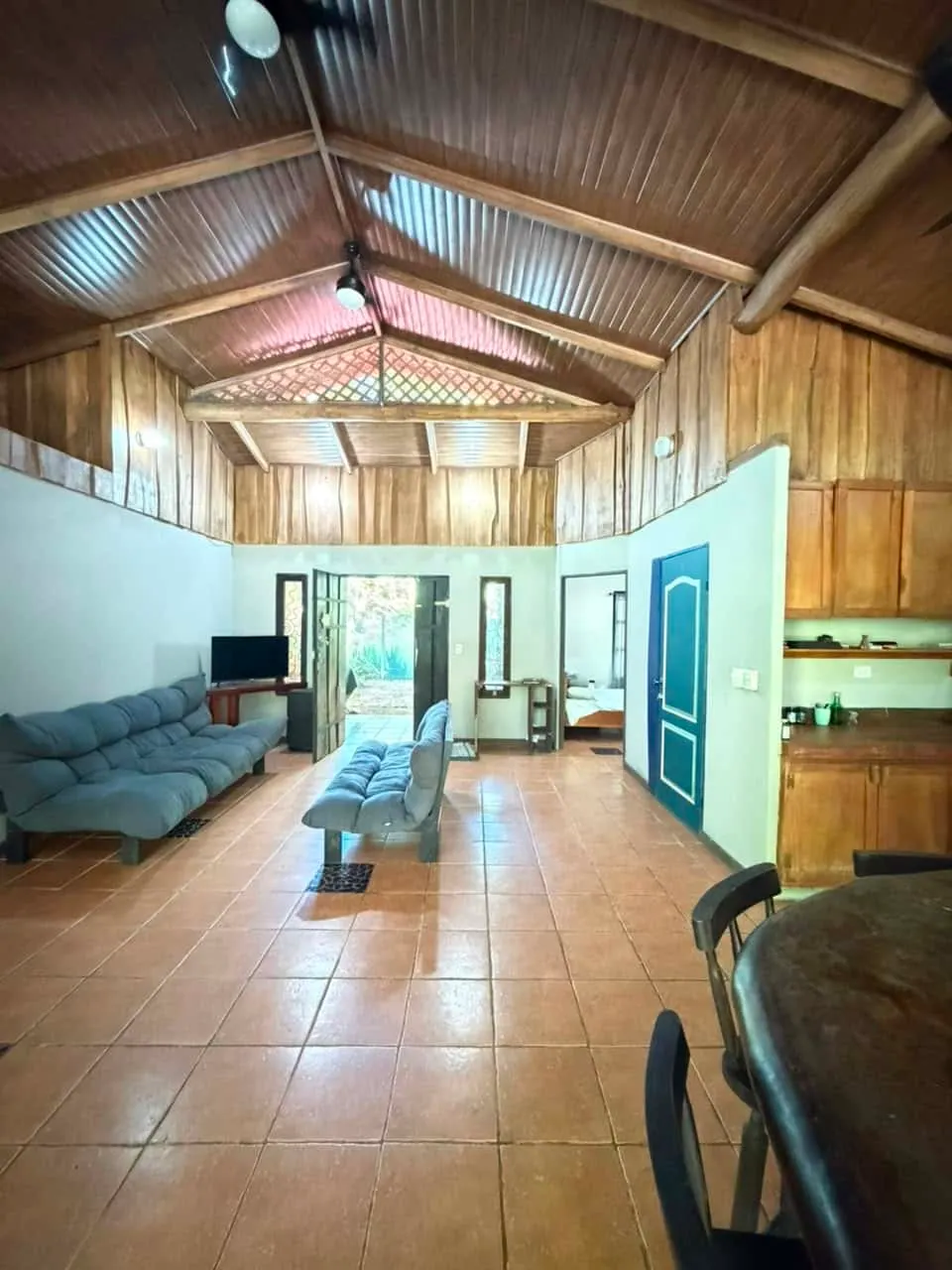 Fenced 3BR Home with Jacuzzi Near Cabo Blanco, Cabuya photo 10