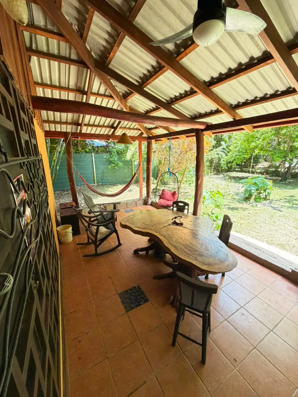 Fenced 3BR Home with Jacuzzi Near Cabo Blanco, Cabuya photo 4