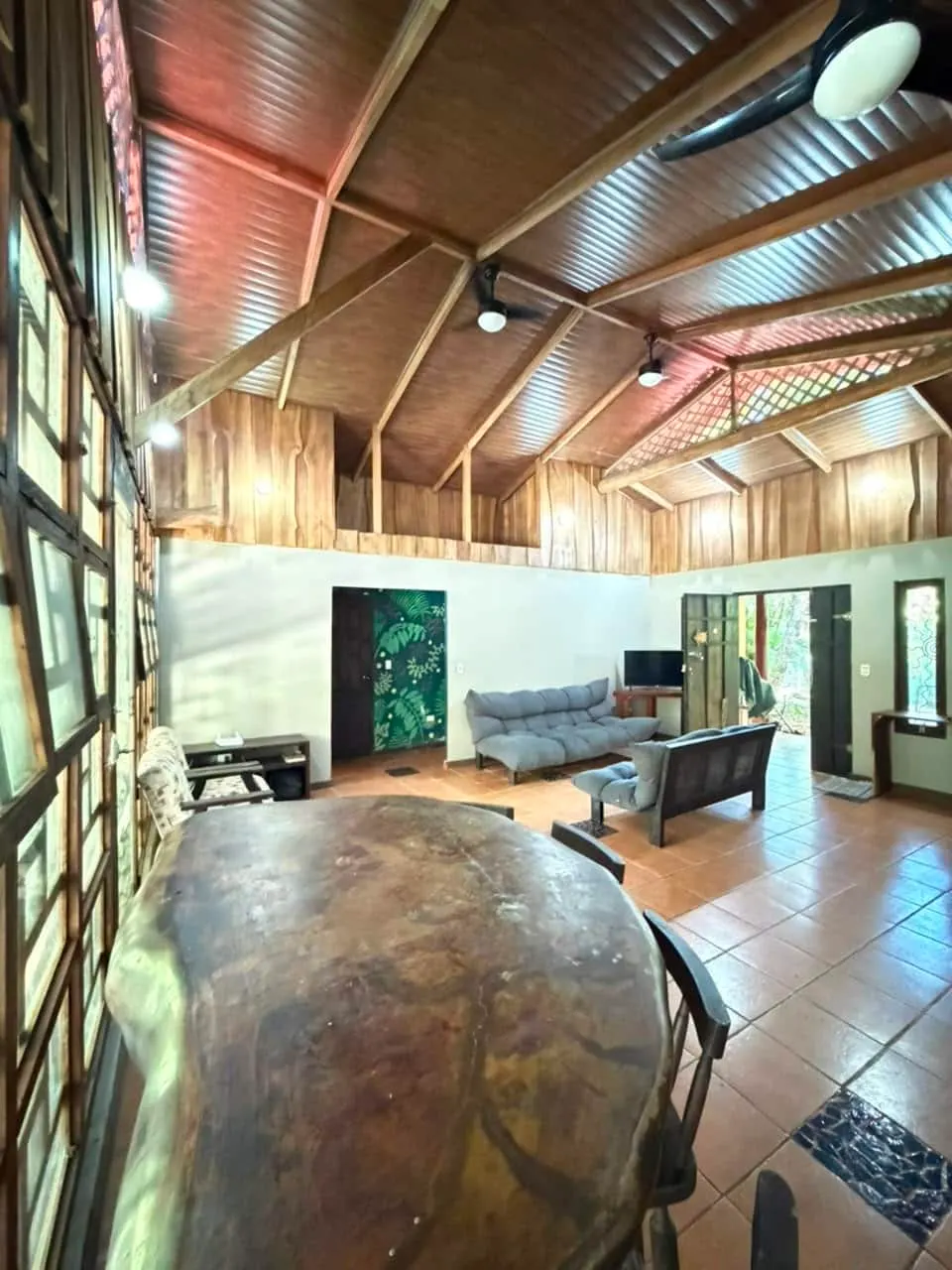 Fenced 3BR Home with Jacuzzi Near Cabo Blanco, Cabuya photo 6