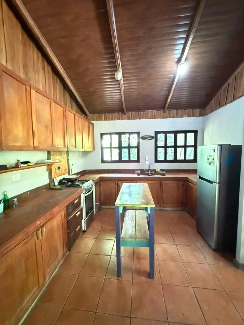 Fenced 3BR Home with Jacuzzi Near Cabo Blanco, Cabuya photo 7