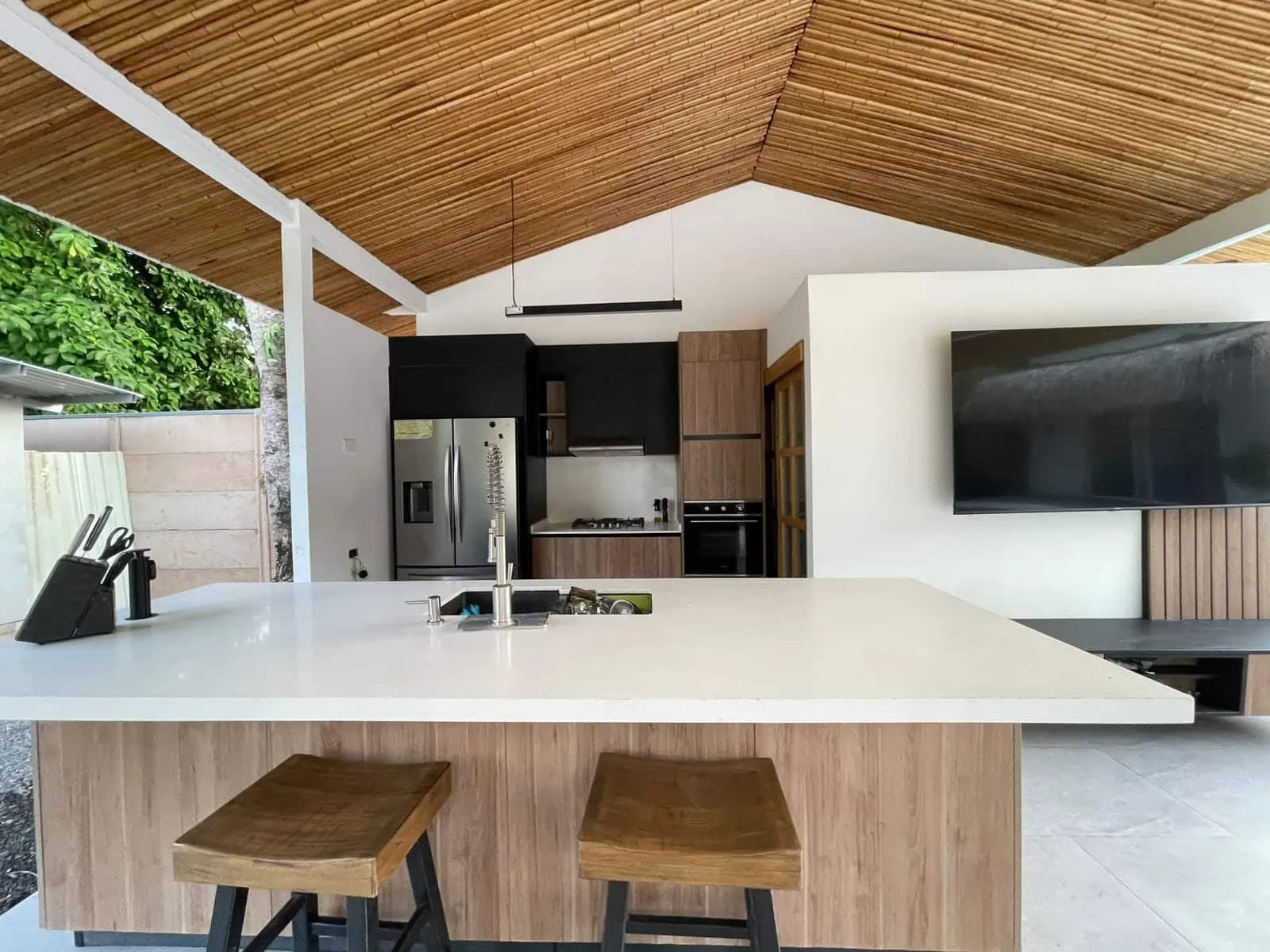 Newly Built Modern Home with Saltwater Pool in Cabuya photo 4