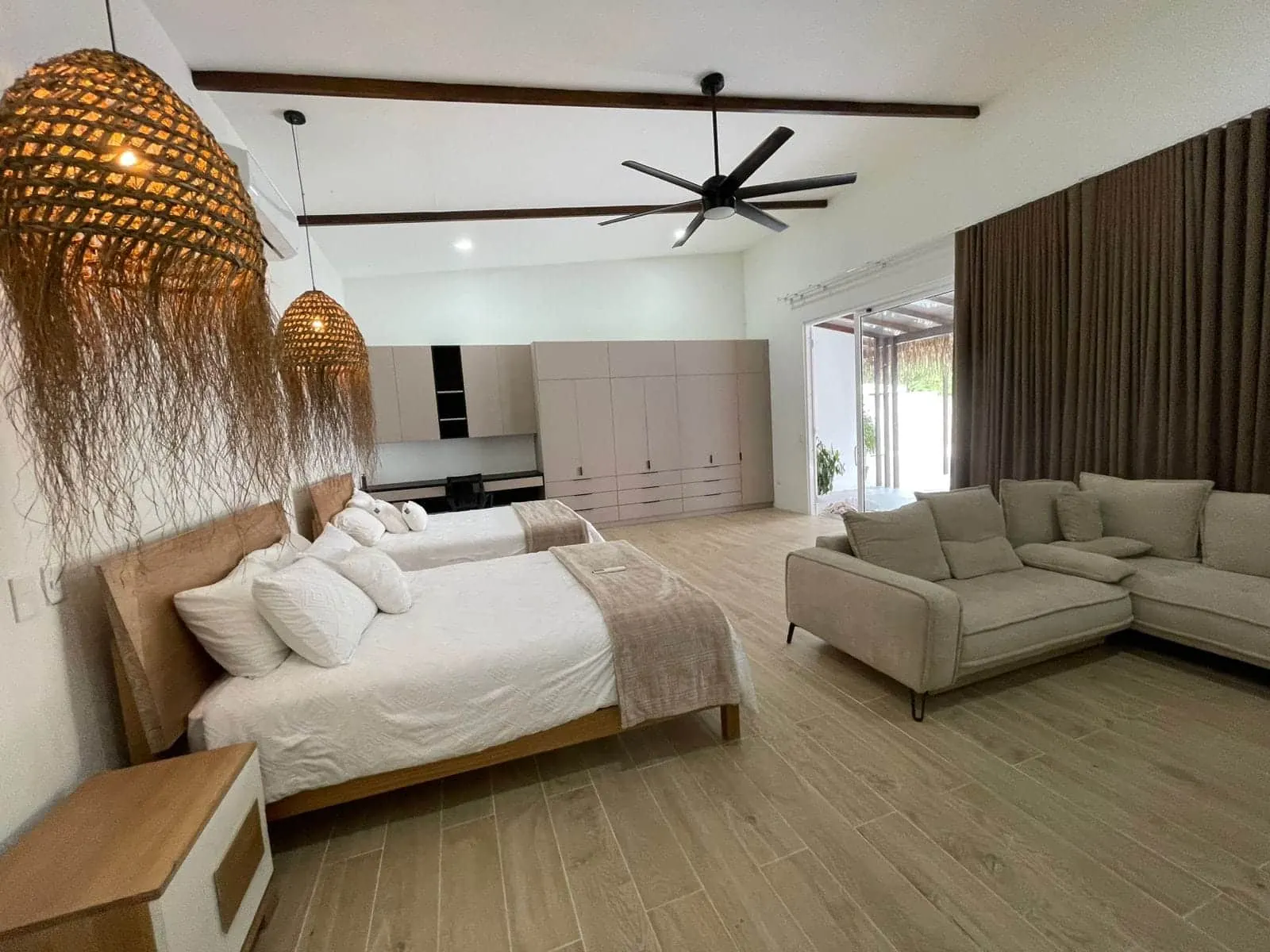 Newly Built Modern Home with Saltwater Pool in Cabuya photo 8