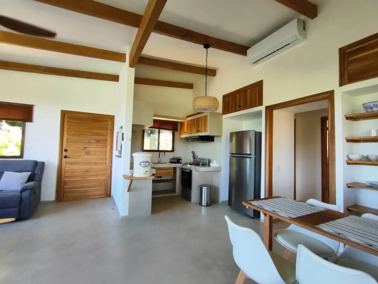 Turnkey 2025-Built Modern Home in Cabuya photo 4