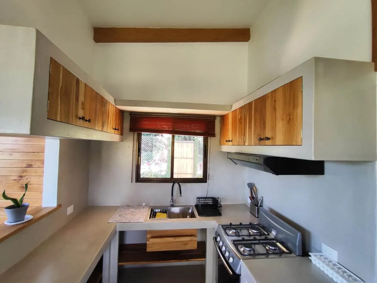 Turnkey 2025-Built Modern Home in Cabuya photo 7