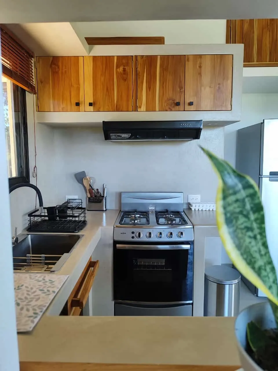 Turnkey 2025-Built Modern Home in Cabuya photo 8