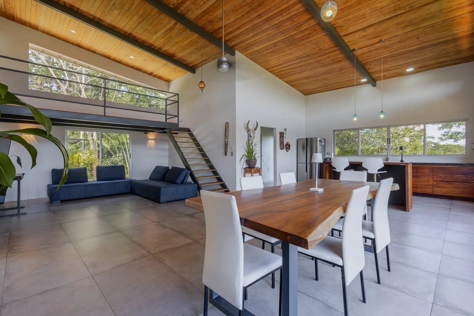 New Ocean-View Home with Rental Apartment Above Montezuma photo 5