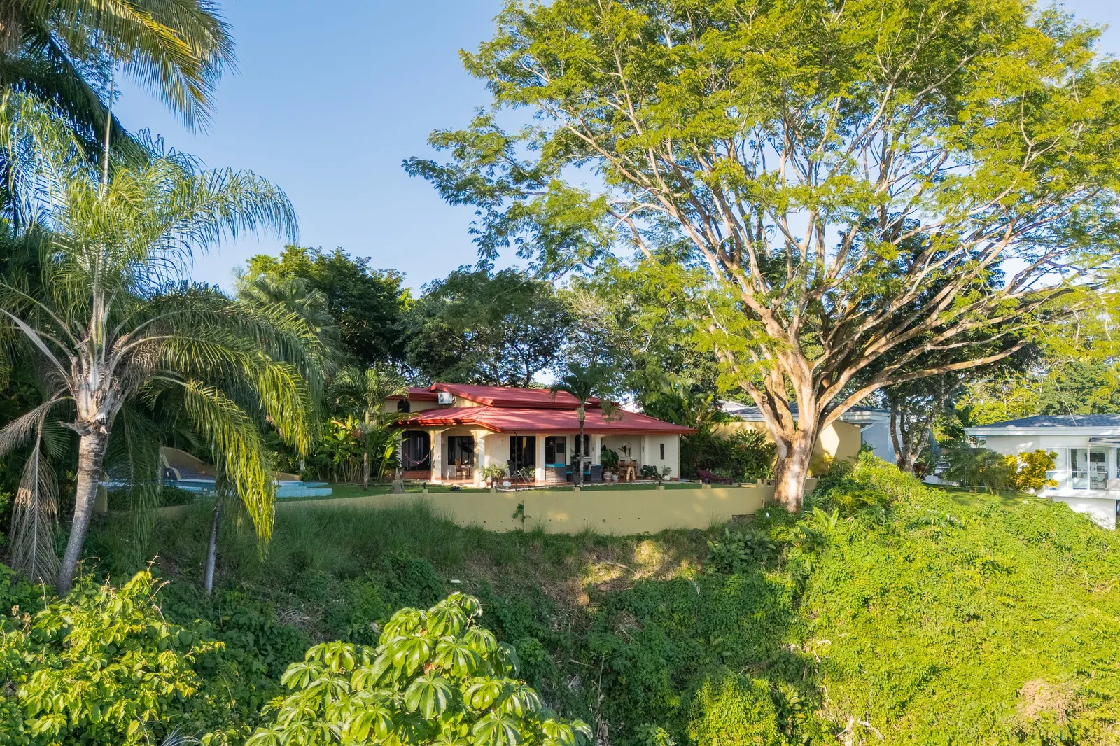 Ocean-View Estate with Infinity Pool and Guest Casita in Montezuma photo 3