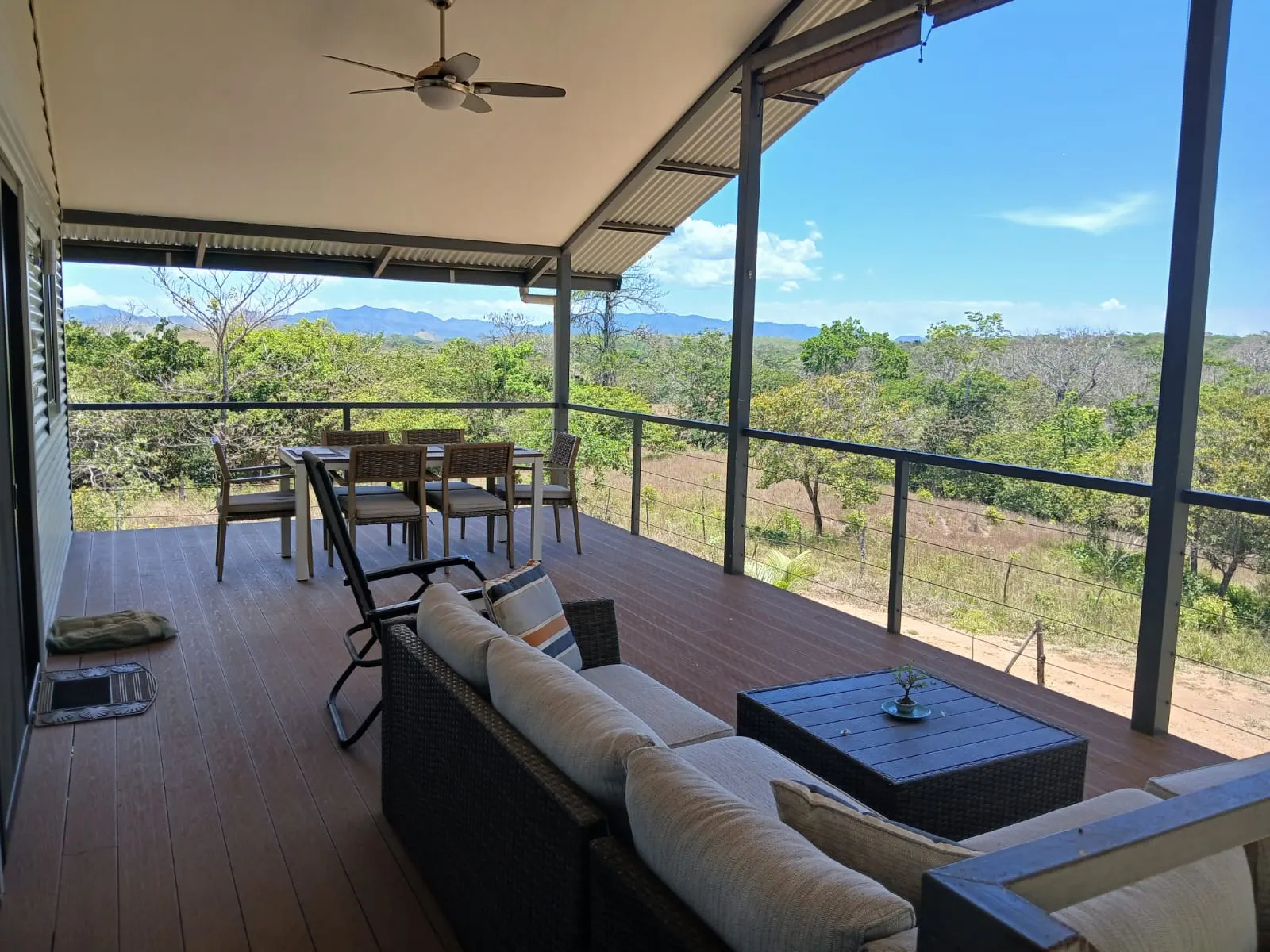 Off-Grid Modern Home on 2.39 Acres with Motocross Track near Cobano photo 6
