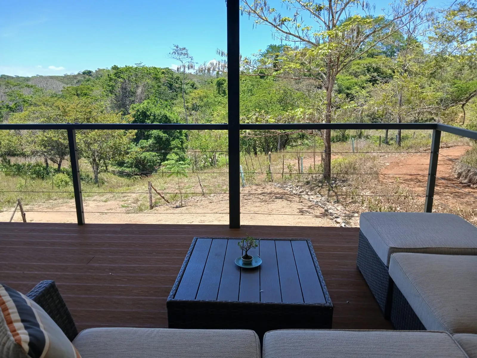 Off-Grid Modern Home on 2.39 Acres with Motocross Track near Cobano photo 7