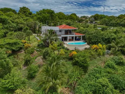 Panoramic Ocean-View Home Above Montezuma Town on 4.66 Acres in Montezuma, Costa Rica
