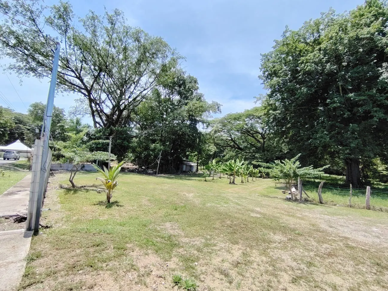 Corner Development Lot on Cabuya's Main Road photo 7